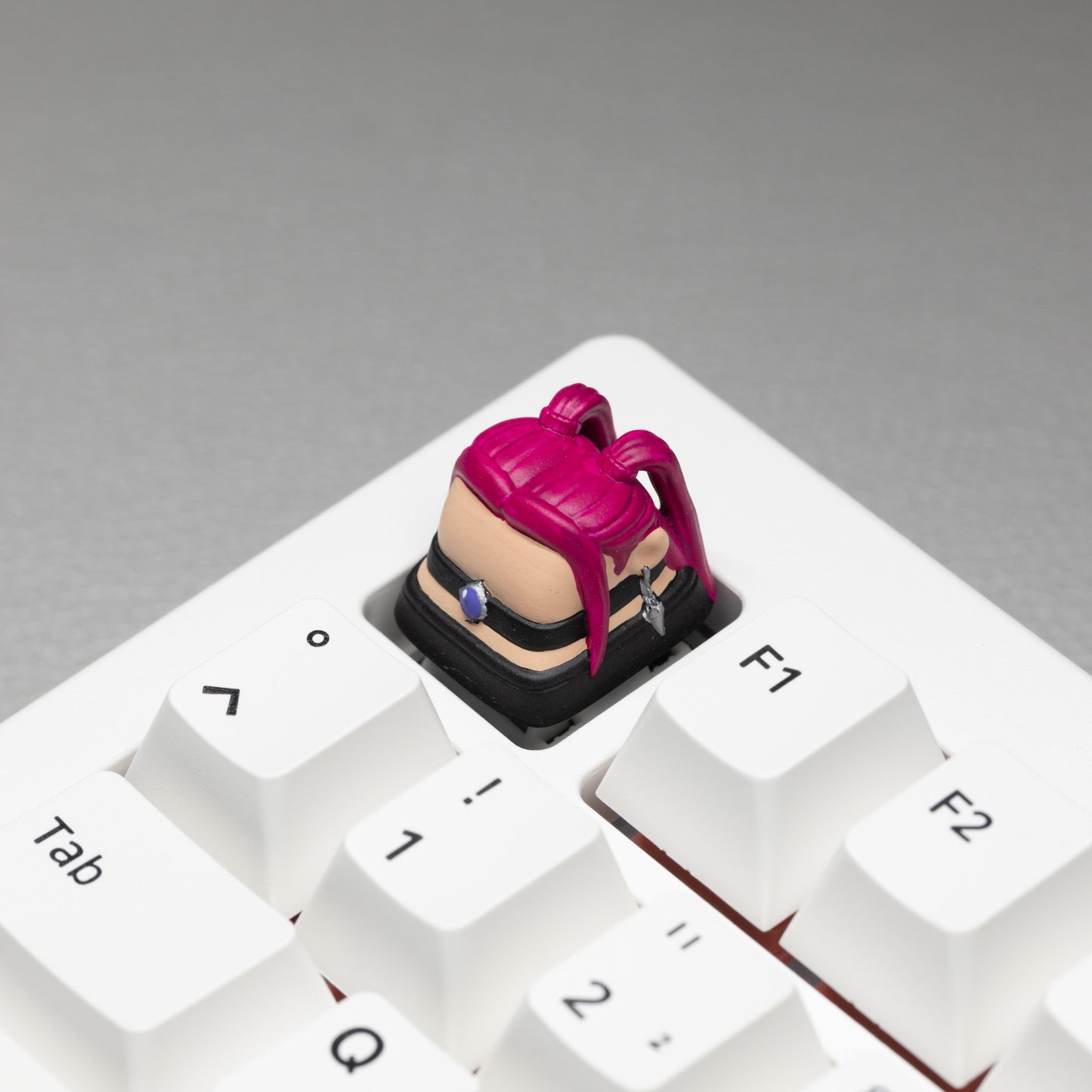 MIRA ✦ ARTISAN KEYCAP