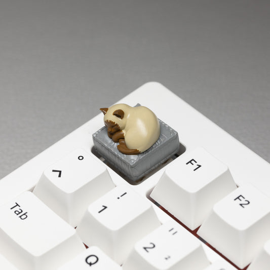 SIAMESE CAT ✦ ARTISAN KEYCAP