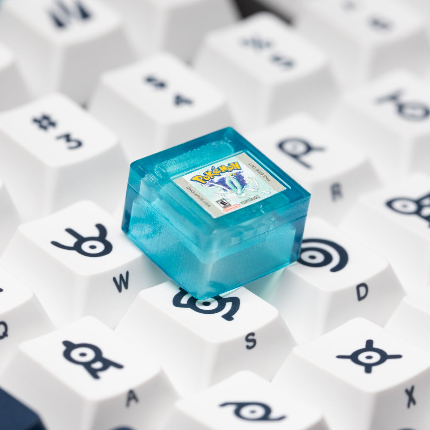 POKÉMON CRYSTAL ✦ ARTISAN KEYCAP