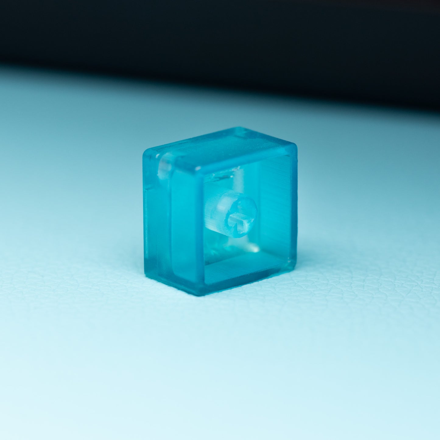 POKÉMON CRYSTAL ✦ ARTISAN KEYCAP